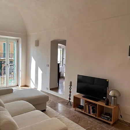 Lägenhet Casa Pietra Bordighera